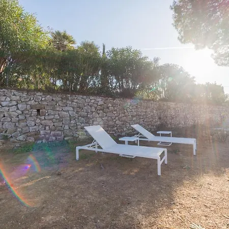 Arco Bianco - Goelba Apartment *